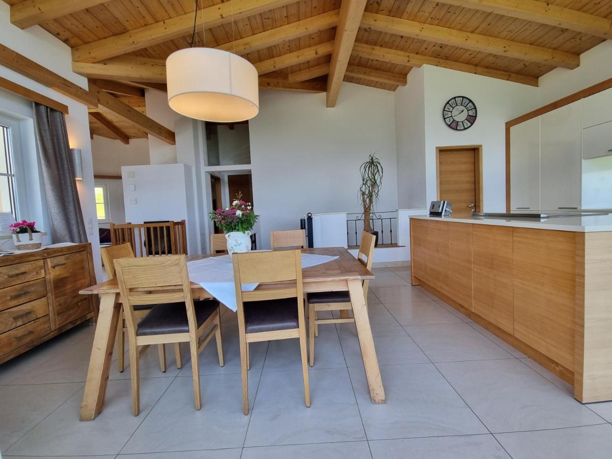 Appartment Schwarzenauer Mutters ภายนอก รูปภาพ