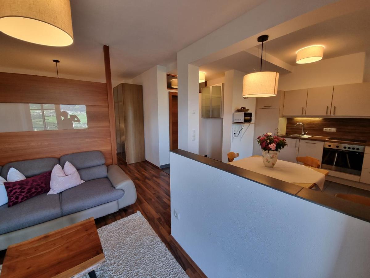 Appartment Schwarzenauer Mutters ภายนอก รูปภาพ